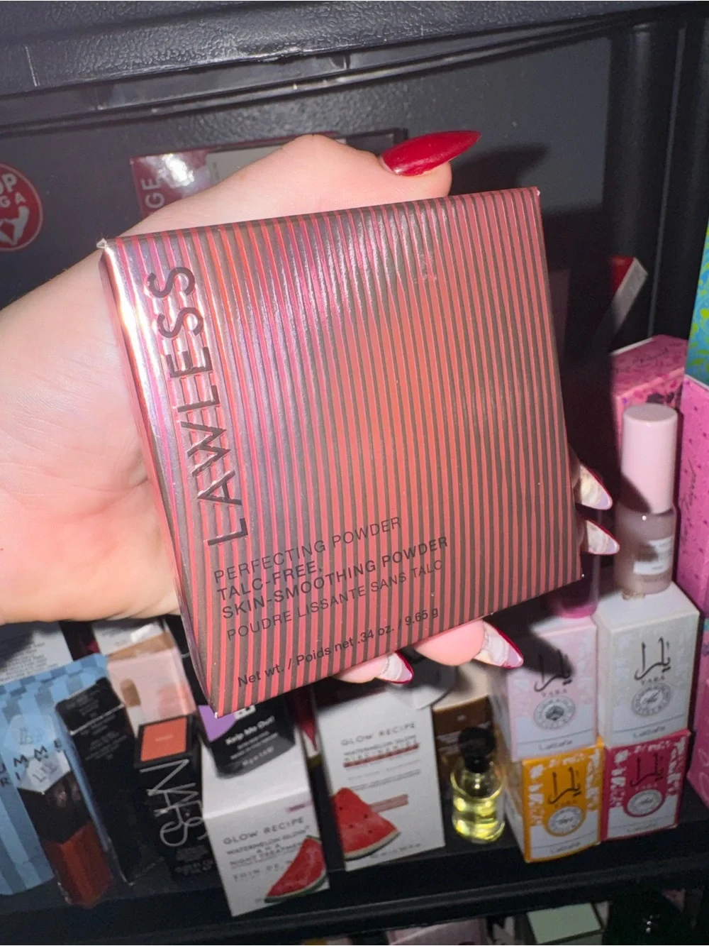 LAWLESS Perfecting Powder - Banani LAWLESS